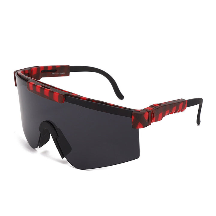 Women's Sporty Statement Sunglasses in Modern Design Bowlift