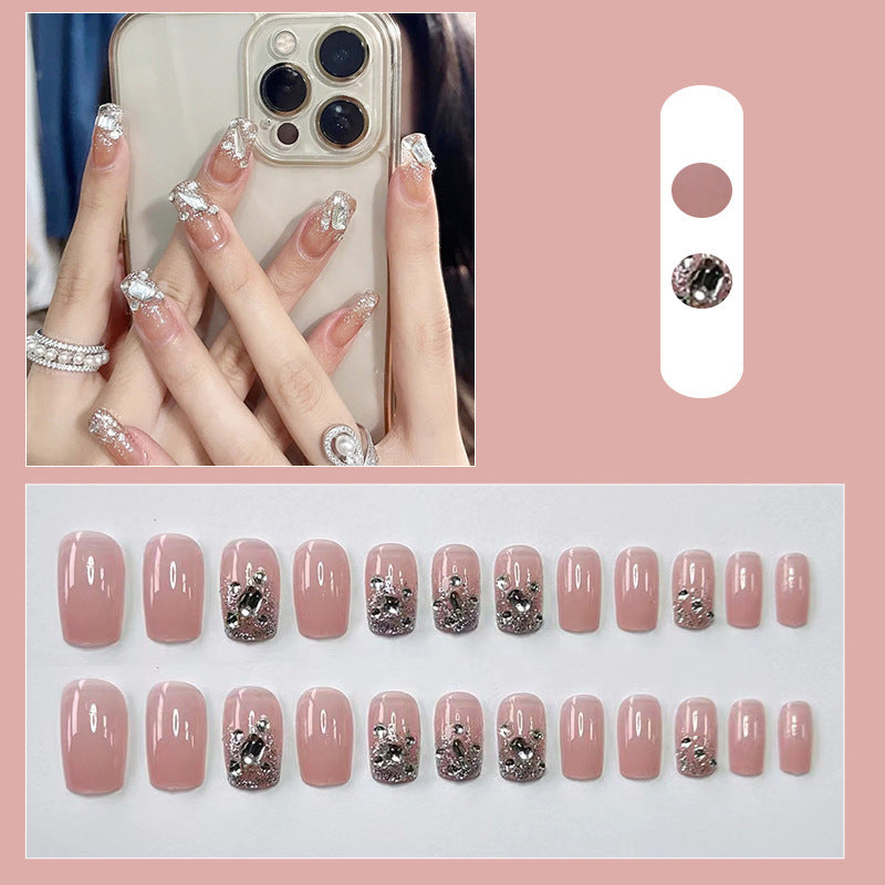 Artificial nails with elegant rhinestone accents Bowlift