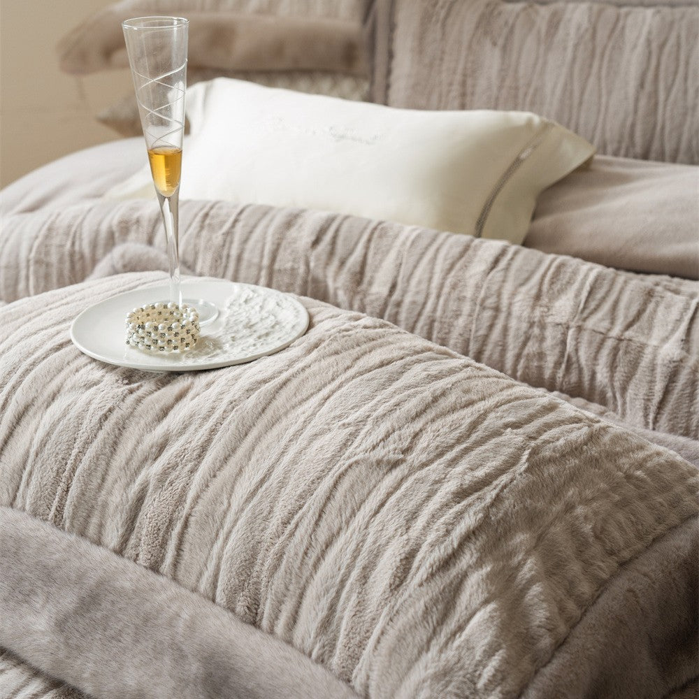 Quilted Faux-Fur Trim Plush Comforter Set