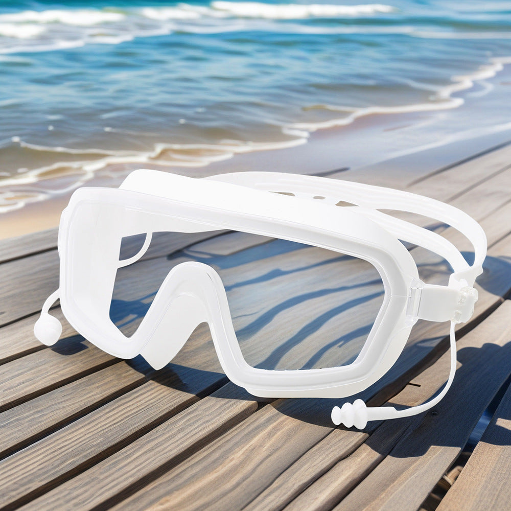 Diving mask with flexible silicone edge Bowlift