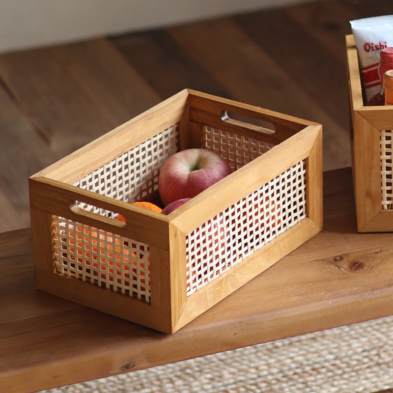 Storage basket made of natural wood Bowlift