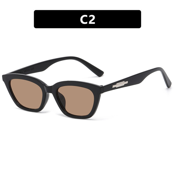 Women's trendy sunglasses in elegant cat-eye design with narrow frames Bowlift