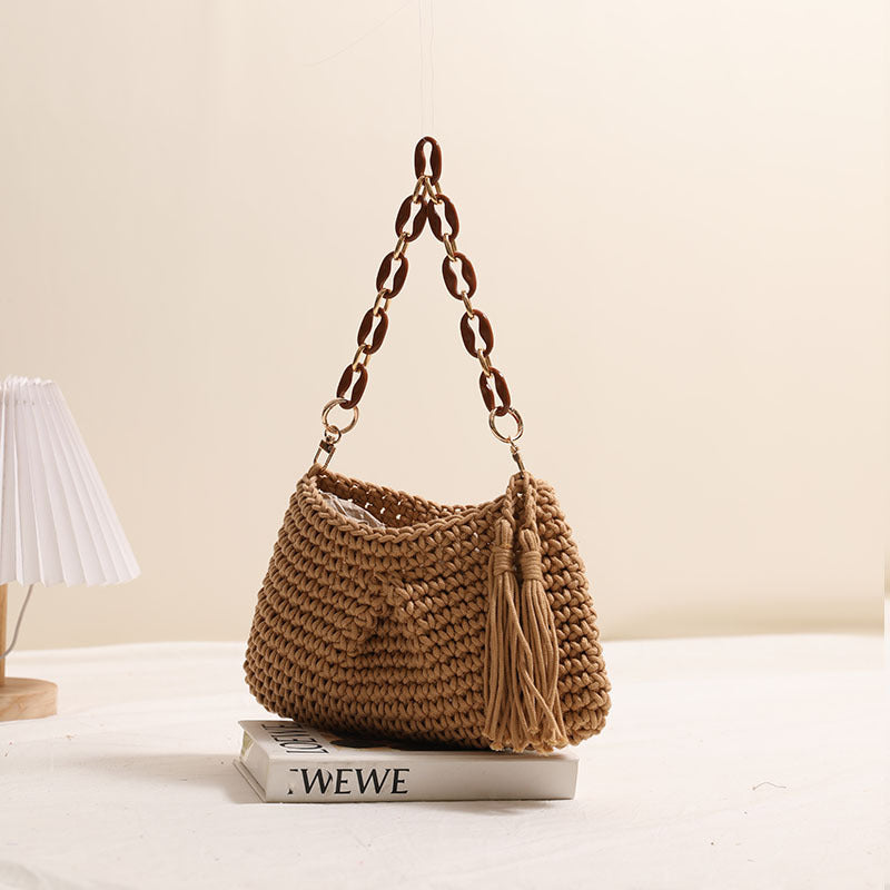 Handcrafted macrame bag with fashionable fringes Bowlift