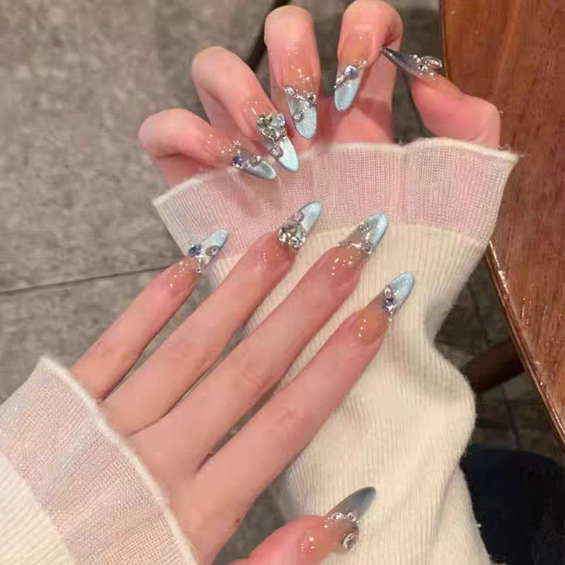 Ombre Art Nails Bowlift
