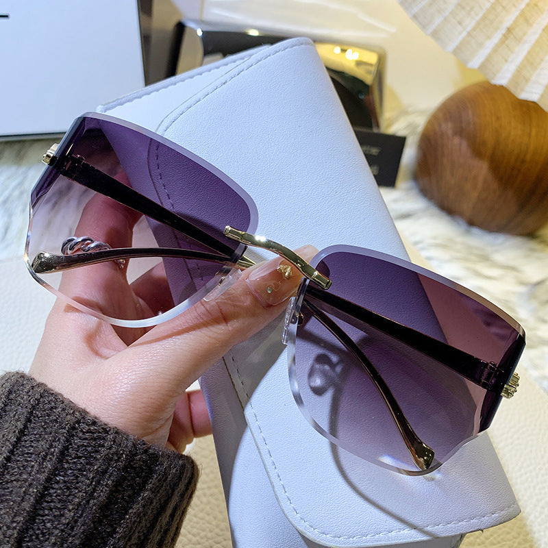 Ladies exclusive geometric sunglasses Bowlift