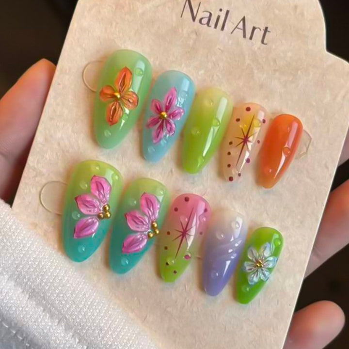 Artistic Floral-Embellished Press-On Nail Set Bowlift