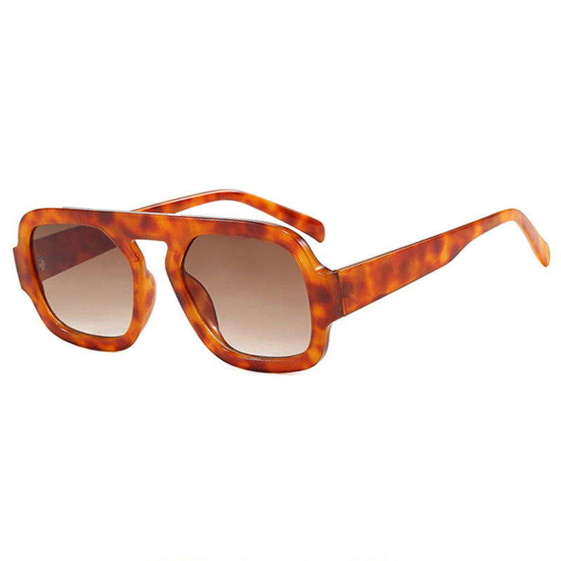 Ladies stylish square sunglasses with wide frame and UV protection Bowlift