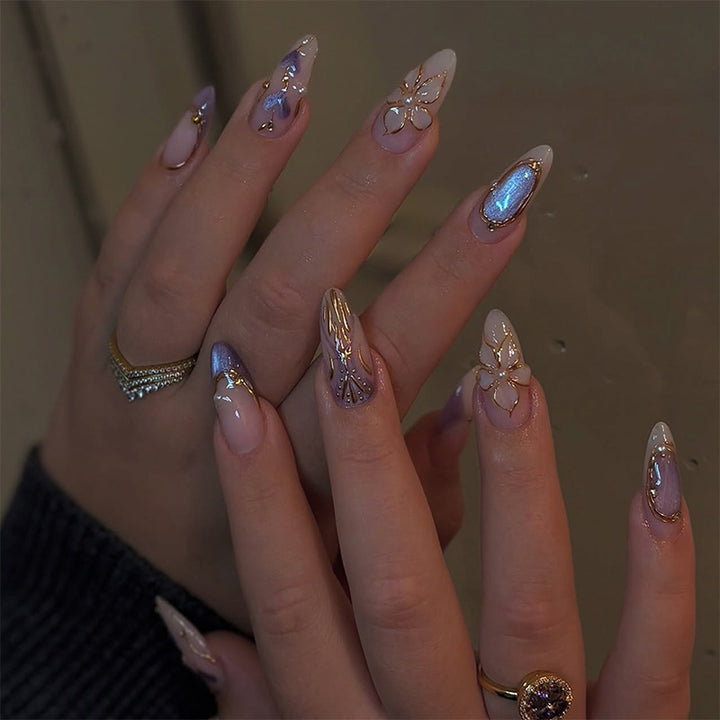 Elegant artificial nails with floral design and color accents Bowlift