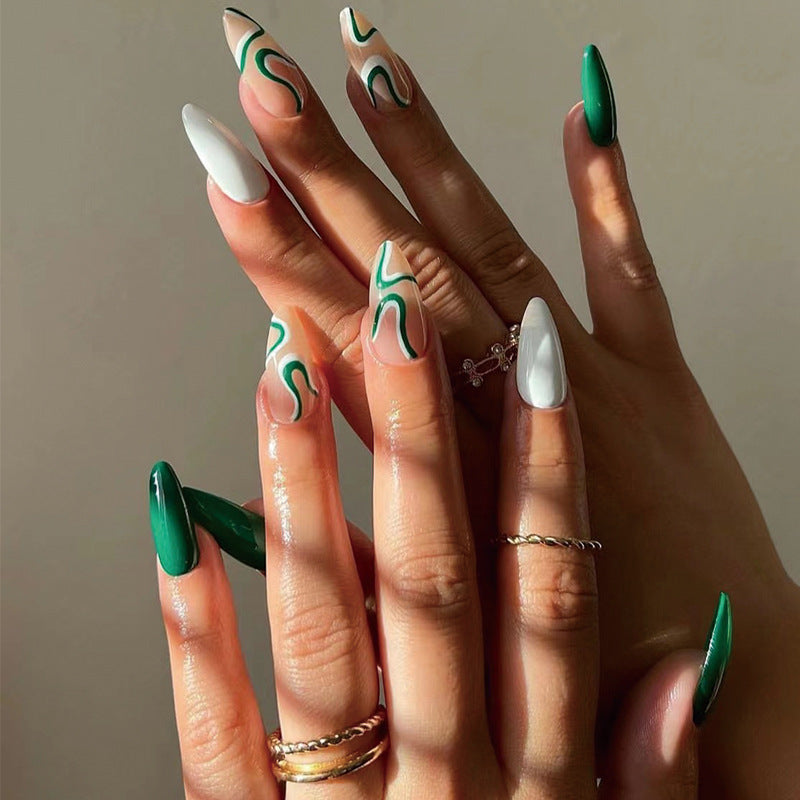 Elegant Nail Art with Creative Wave Designs Bowlift