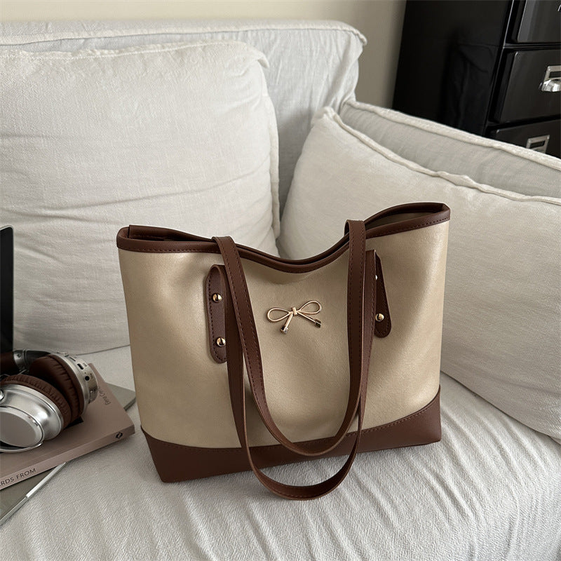 Elegant Faux Leather Tote Bag with Accent Bow