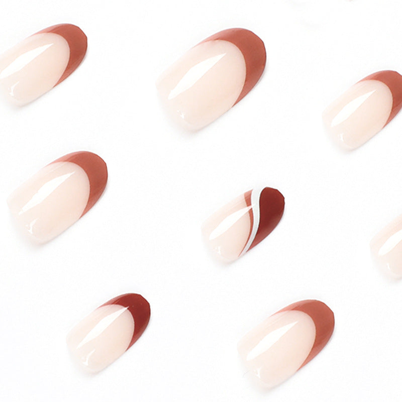 Artful nail decoration with elegant gradient and gloss Bowlift
