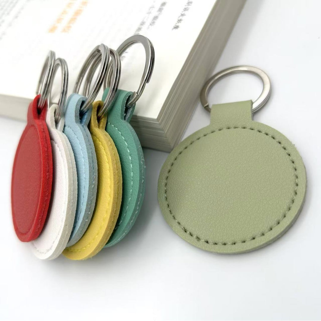 Unisex keychain in a stylish and functional design Bowlift