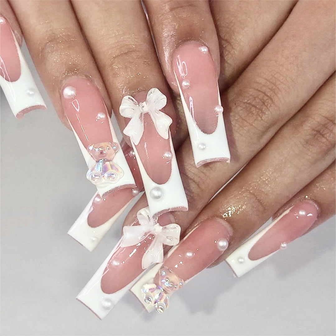 Decorative Press-On Nail Extensions with Floral Accents Bowlift
