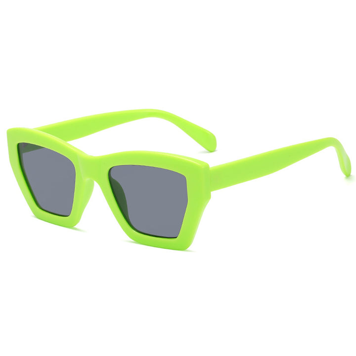 Ladies trendy sunglasses in modern geometric design Bowlift
