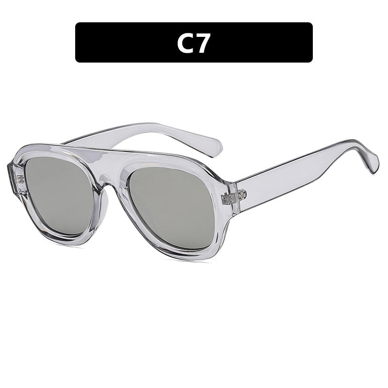 Women's oversized sunglasses with modern design and UV protection Bowlift