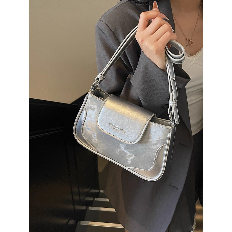 Sleek Metallic Crossbody Bag Bowlift