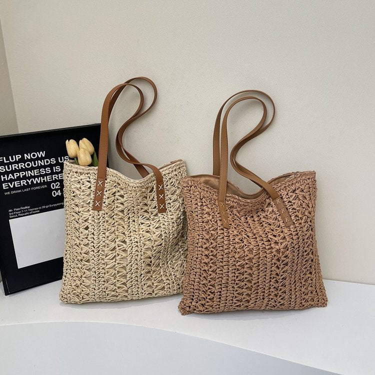 Spacious straw shoulder bag with elegant leather handles Bowlift