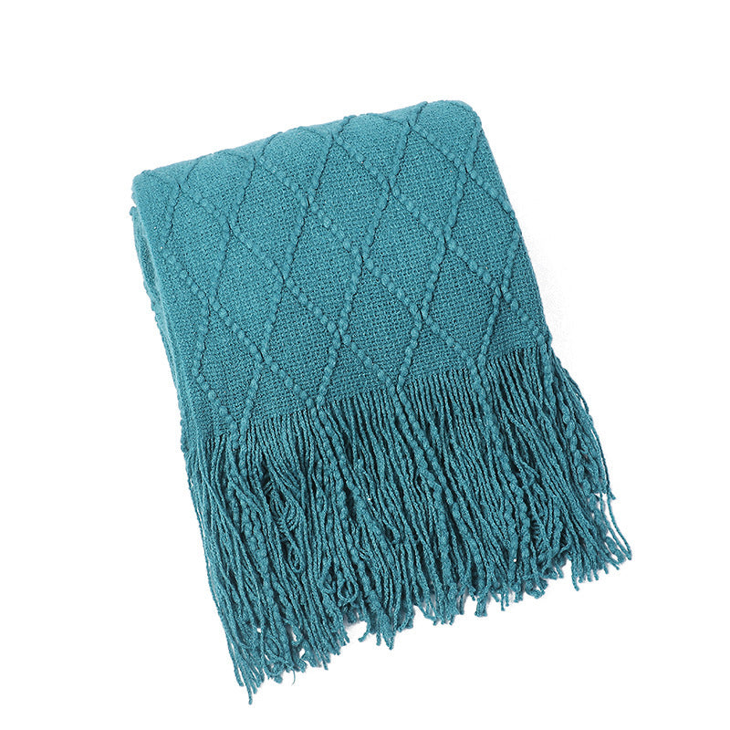 Women High-quality and stylish fleece blanket with modern textured pattern Bowlift