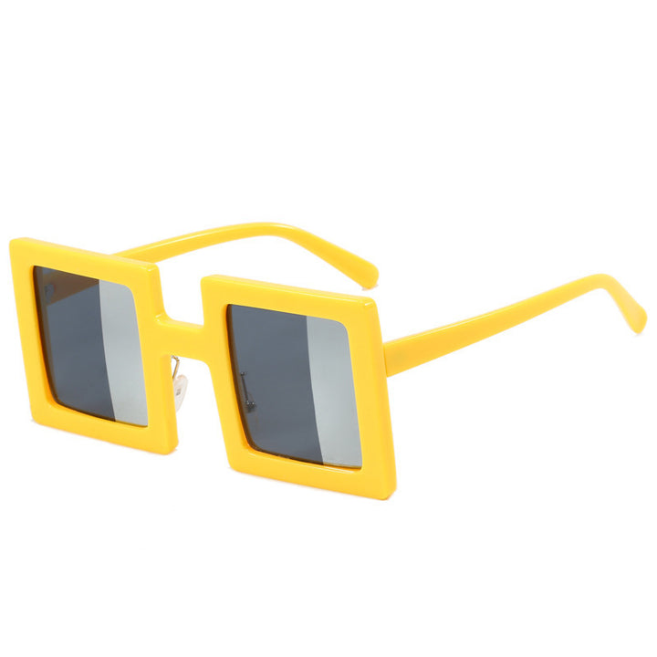 Women's fashionable square sunglasses with a unique, clear design Bowlift