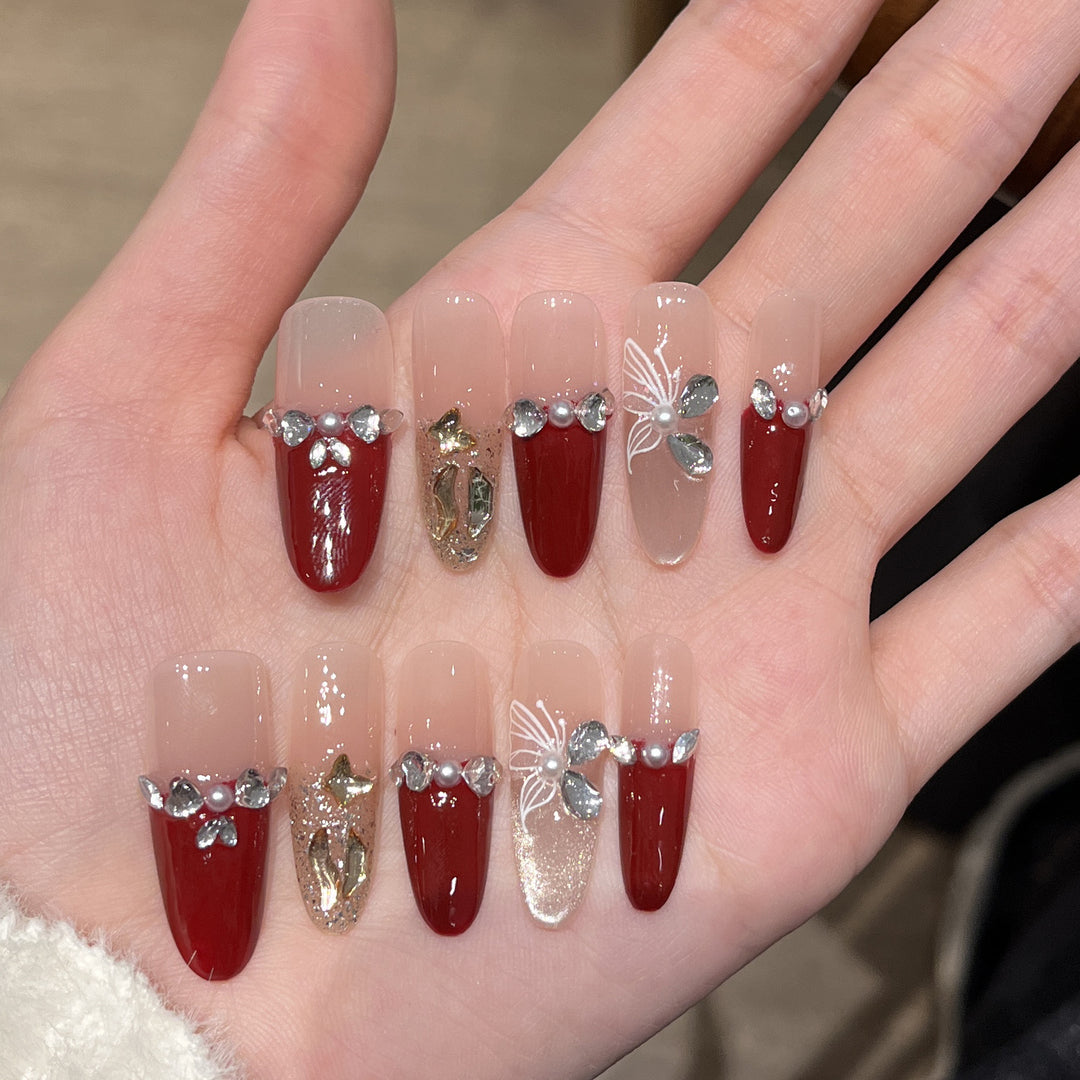 Glamorous Nail Art Bowlift