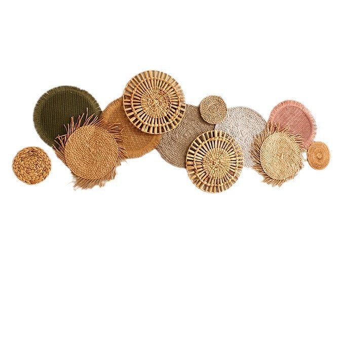 Elegant Wall Decoration Made of Natural Materials Bowlift