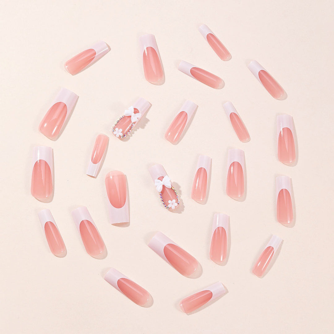 Artificial nail set with dreamy 3D flowers and bow decorations Bowlift