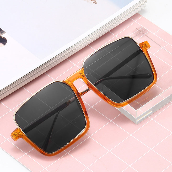 Women's square sunglasses with transparent frame and polarized lenses Bowlift