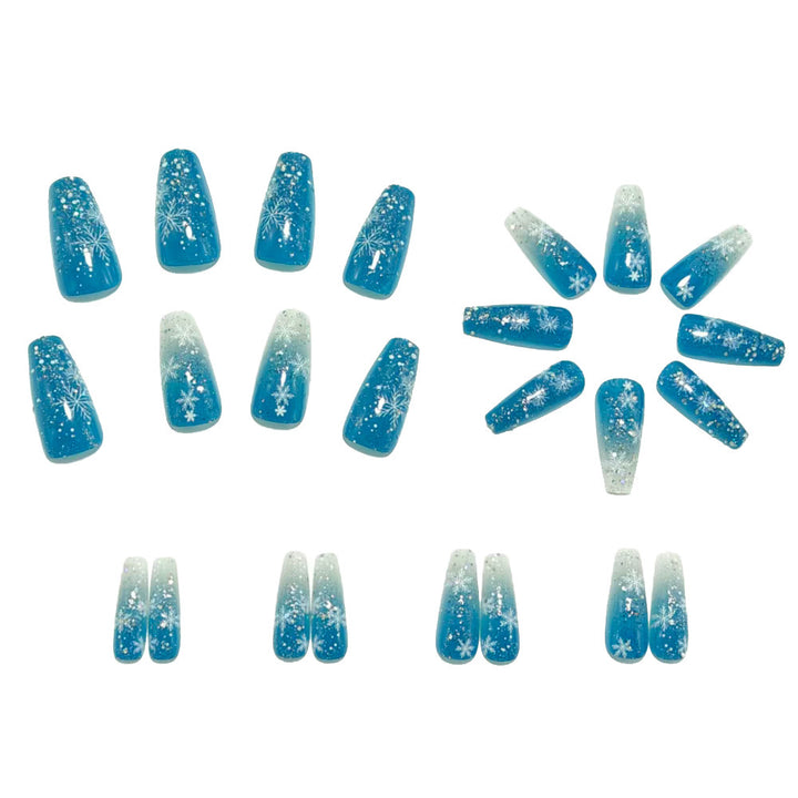 Artificial nails in winter snowflake design Bowlift