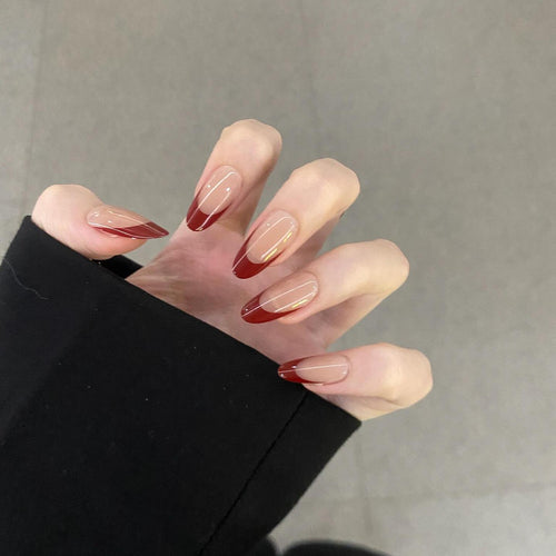 Elegant artificial nails with modern gradient effects Bowlift