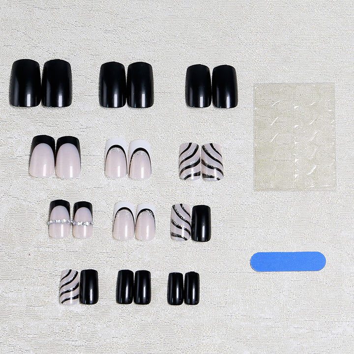 Artificial nail set with glamorous glitter and stripe designs Bowlift