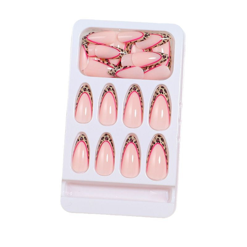 Artistic Stiletto Press-On Nail Set with Leopard Print Accents Bowlift