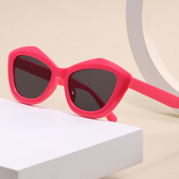 Ladies Cat-Eye Sunglasses with Stylish Leopard Pattern Bowlift