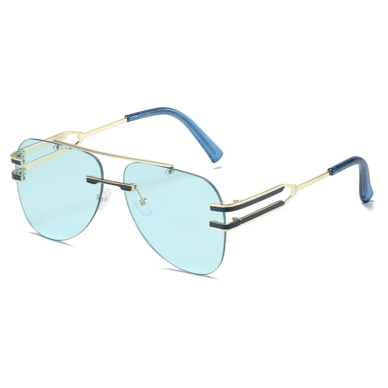 Futuristic Aviator-Style Sunglasses Bowlift