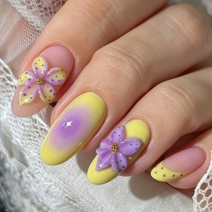 Art nails with floral 3D design Bowlift