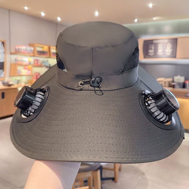 Bbreathable sun hat with two integrated mini fans, wide brim and adjustable chin strap Bowlift
