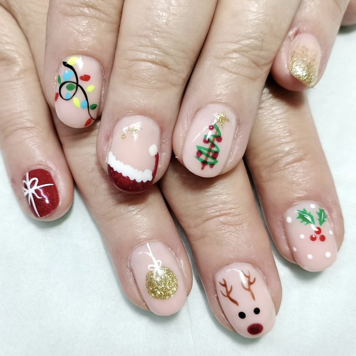 Festive Holiday-Themed 3D Nail Art Bowlift