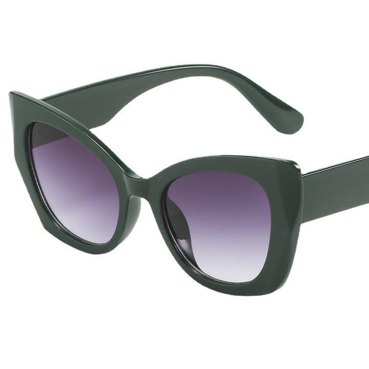 Ladies Fashion Cat-Eye Sunglasses with Elegant Design Bowlift