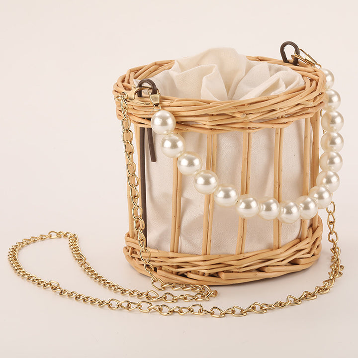 Women's elegant basket bag with pearl chain Bowlift