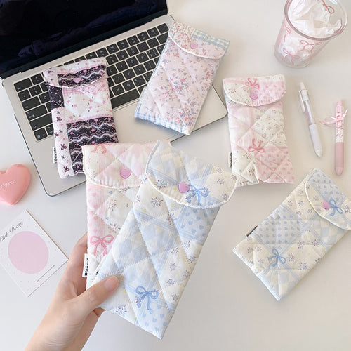 Quilted Pencil Case Bowlift