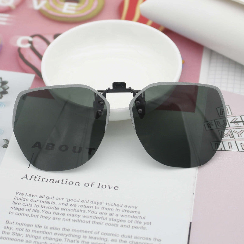 Women's fashionable oversized sunglasses with square design Bowlift