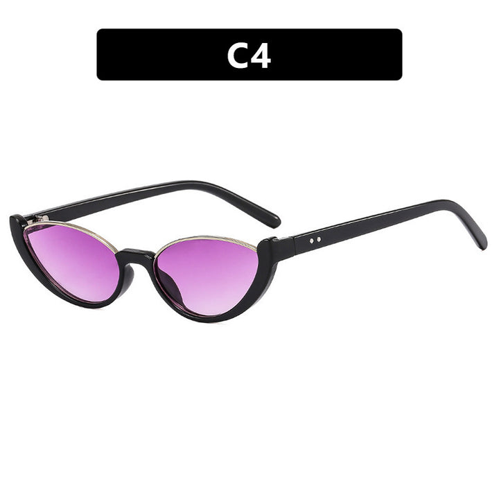 Women's Cat-Eye Sunglasses with Mirrored Lenses and Elegant Frame Bowlift