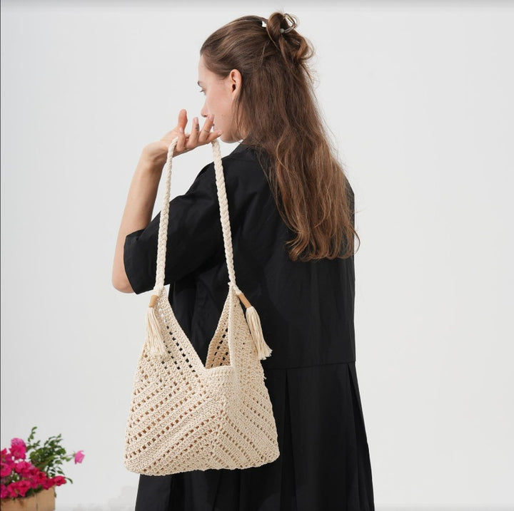 Hand-knotted Macrame Shoulder Bag Bowlift