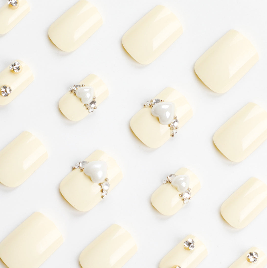 Artistic Nail Extensions with Elegant Decorative Details Bowlift