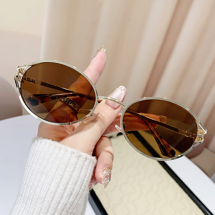 Women's elegant Cat-Eye sunglasses with fine metal frame Bowlift