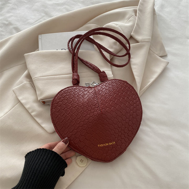Heart-Shaped Crossbody Handbag Bowlift