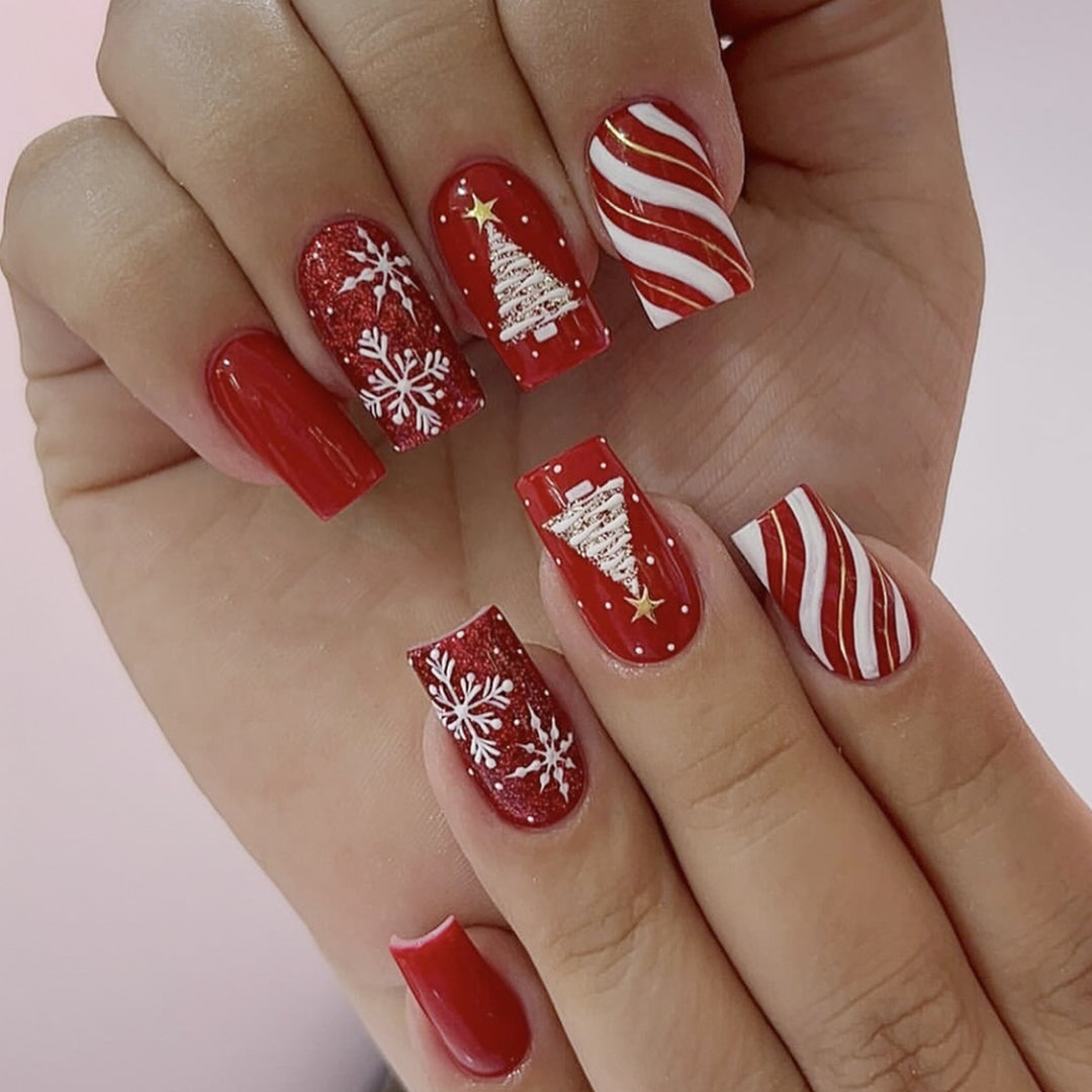 Festive Winter-Themed Nail Art Set Bowlift