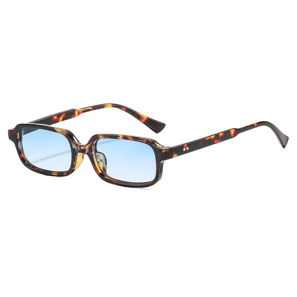 Vintage-Inspired Angular Sunglasses Bowlift