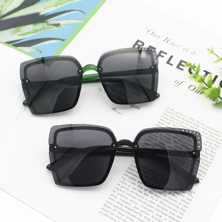 Ladies Square Sunglasses with Sparkling Frame Accents Bowlift