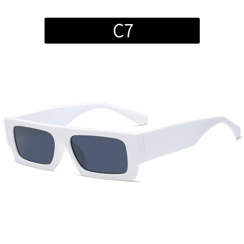 Fashion-Forward Retro-Inspired Rectangular Sunglasses