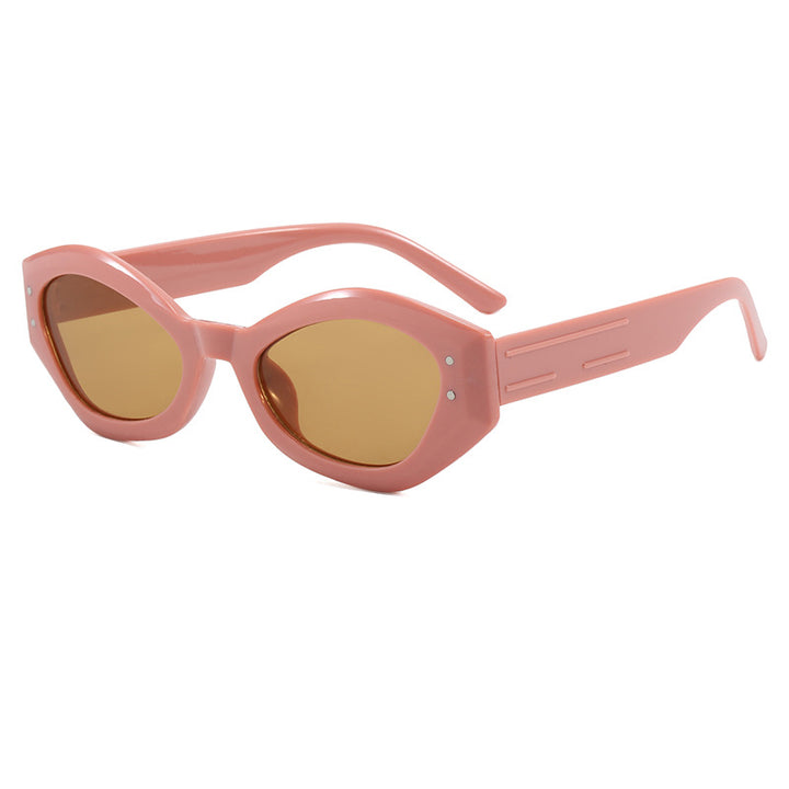 Women's Cat-Eye Sunglasses with Modern Design and Wide Frame Bowlift